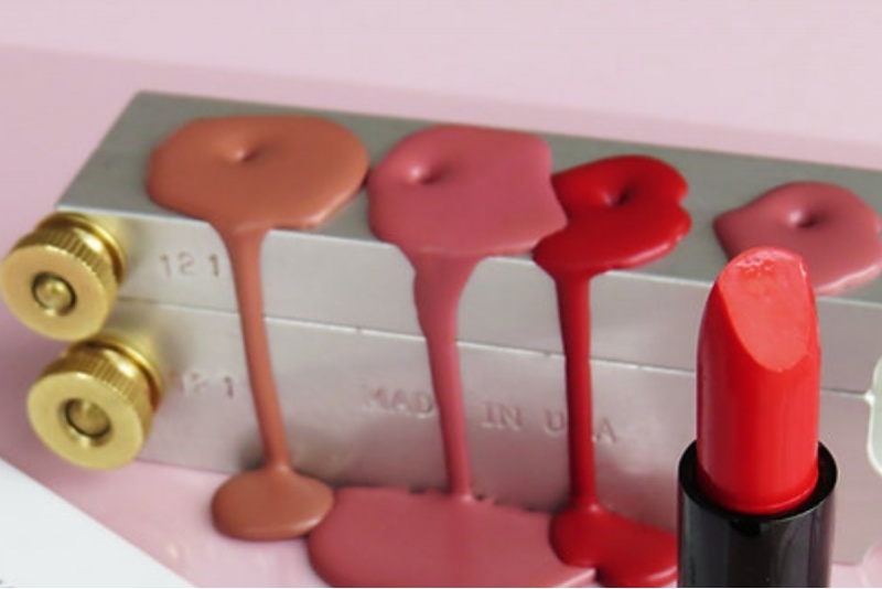 Stwórz własną szminkę w pracowni Lip Lab w Warszawie