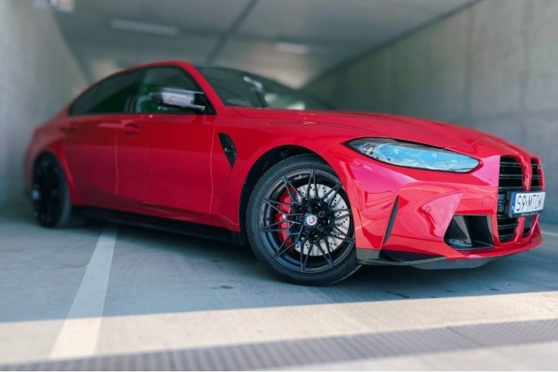 Jazda BMW M3 Competition ulicami Katowic