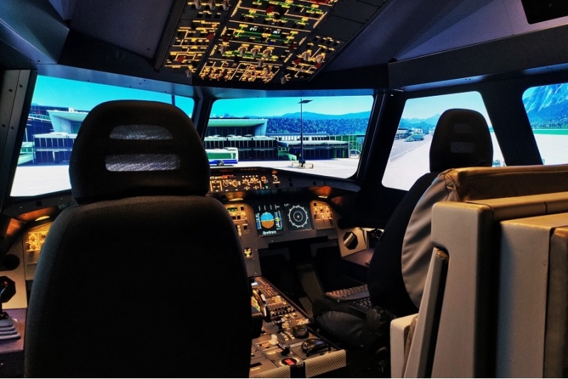 Symulator Lotu Airbus A320NEO w Warszawie