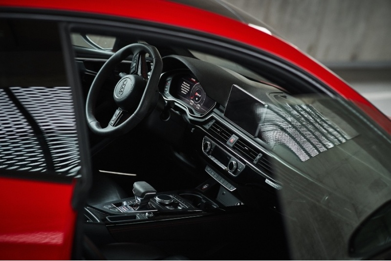 Jazda Audi RS5 ulicami Katowic