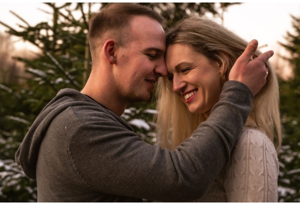 Sesja zdjęciowa w plenerze dla dwojga z Anną Potępa Photography