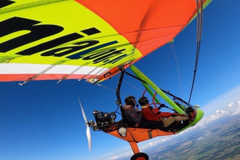 Lot motolotnią z zawodowym pilotem Boeinga 737