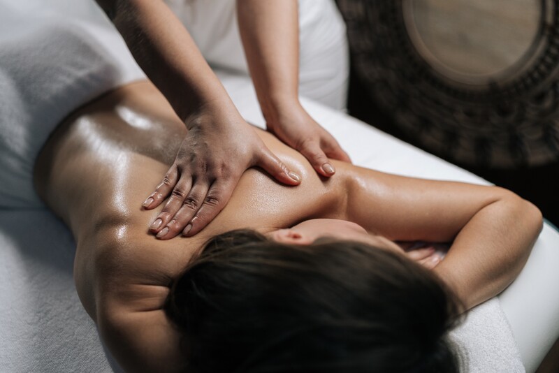 Masaż tybetański w Noelle SPA & Beauty