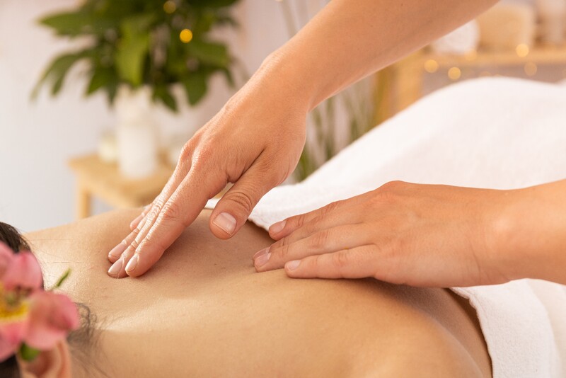 Masaż aromaterapeutyczny w Noelle SPA & Beauty