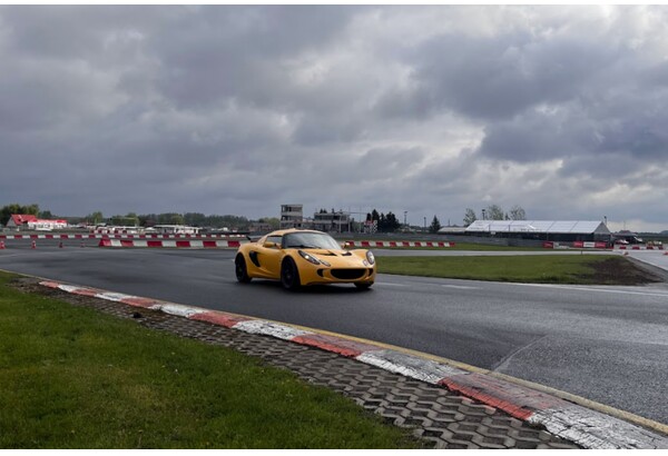 Jazda Lotusem z Fun Racing
