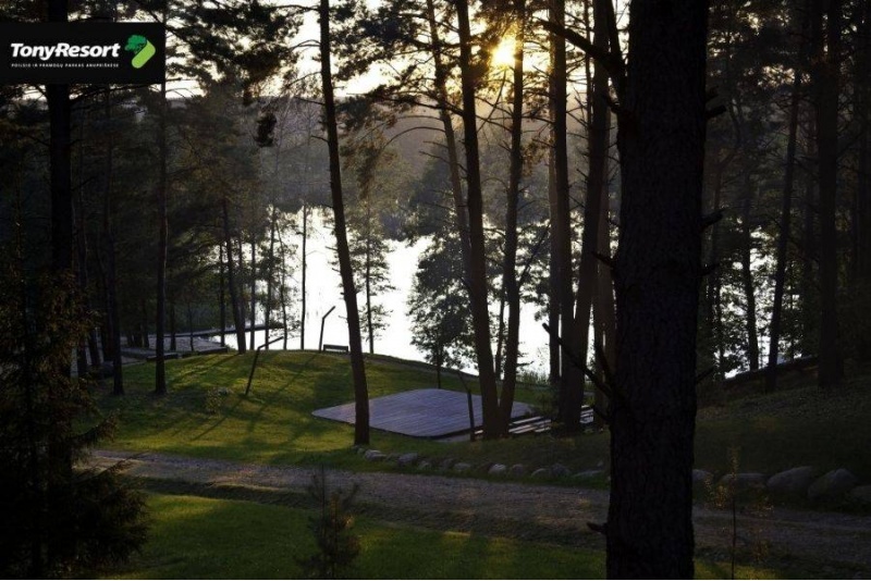 Nocleg z kolacją dla rodziny w „TonyResort”