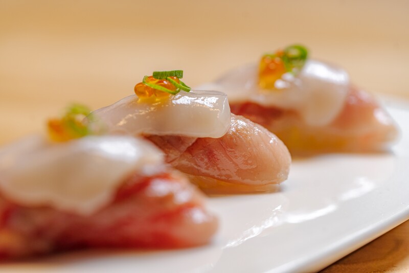 Kolacja degustacyjna w stylu japońskim - Omakase w Nago sushi and sake w Krakowie