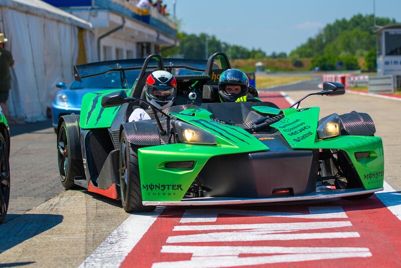Przejażdżka za kierownicą samochodu KTM X-Bow CUP