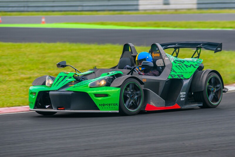 Przejażdżka za kierownicą samochodu KTM X-BOW CUP na torze głównym Poznań