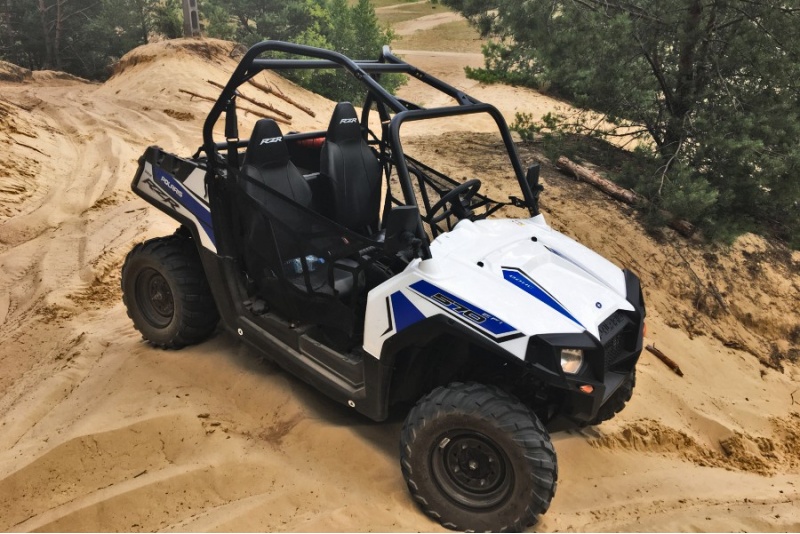 Jazda za kierownicą Buggy Polaris RZR 570 dla 1 osoby nieopodal Warszawy