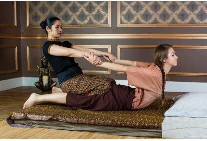 Klasyczny masaż tajski w salonie Tajskie SPA