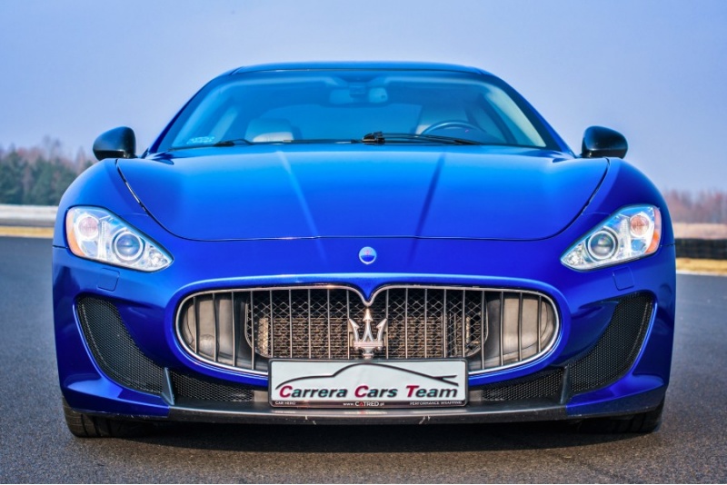 Przejażdżka za kierownicą samochodu Maserati GranTurismo S