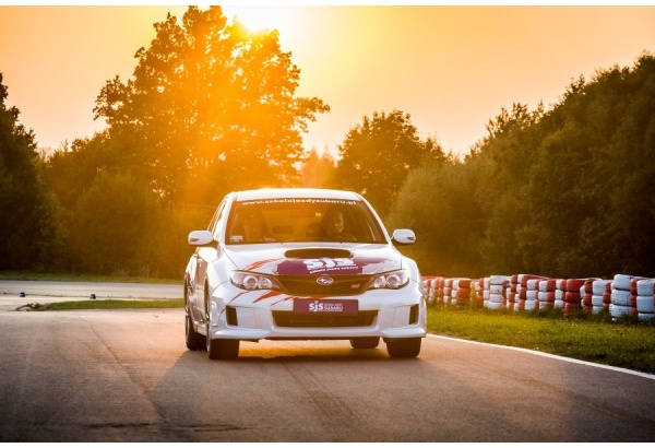 Jazda Subaru Impreza STI w Kielcach