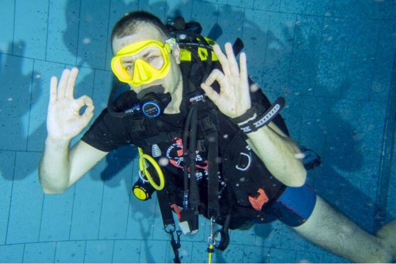 Odkryj nurkowanie z Go diving w DeepSpot