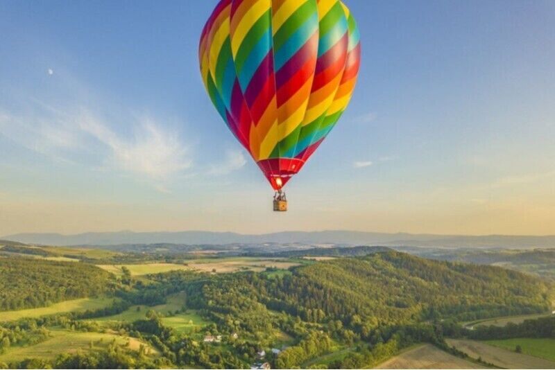 Lot balonem dla dwojga z noclegiem w Jeleniej Górze
