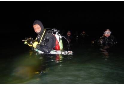 Kurs nurkowania nocnego z First Dive